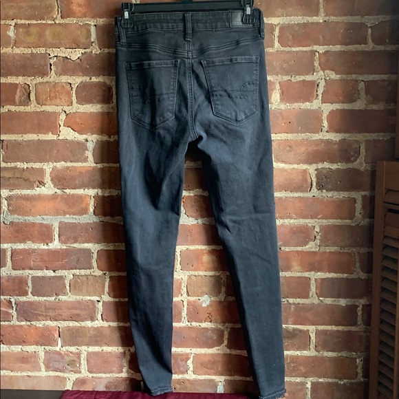American Eagle Distressed Black Women Jeans Sz 4 - Picture 5 of 5
